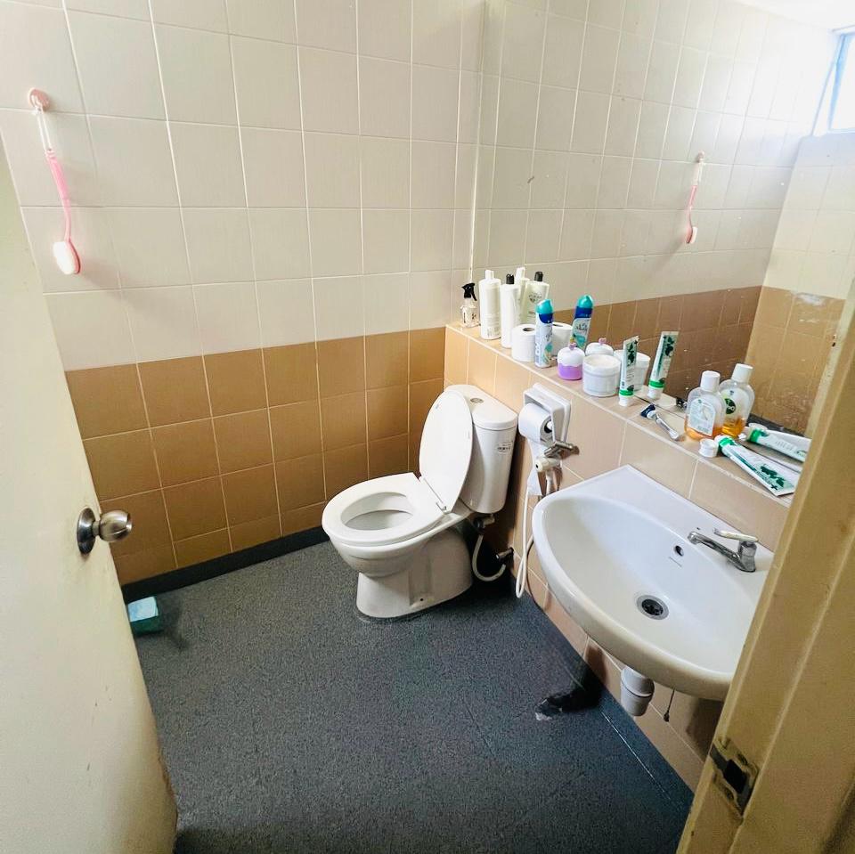 Aman Heights, Spacious 3 Rooms 2 Baths with Dual Kitchen