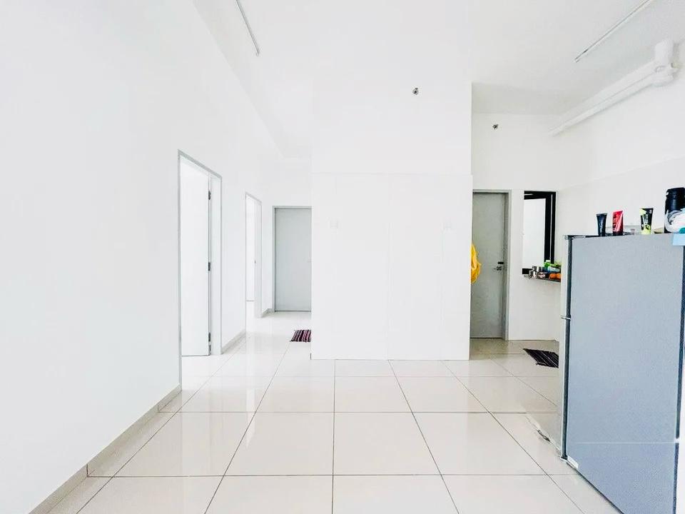 Zenopy Residence, 3 Room 2 Bath, Semi Furnish, Overlooking Lush Greens, Seri Kembangan