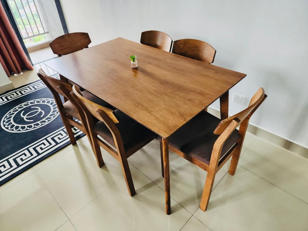 Ayuman Suites, 3 Room 2 Bath, Fully Furnish, Aircon Hotbath Kitchen Ready, Near Bus Stop