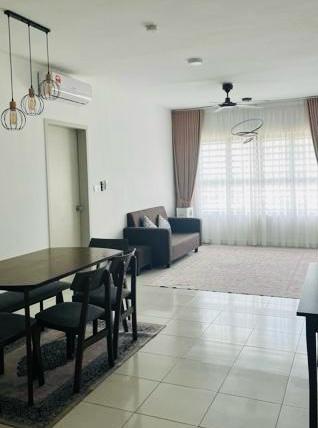 Arena Residences, 4 Room 2 Bath, Semi Furnished with Aircon at Warisan Puteri, Sepang