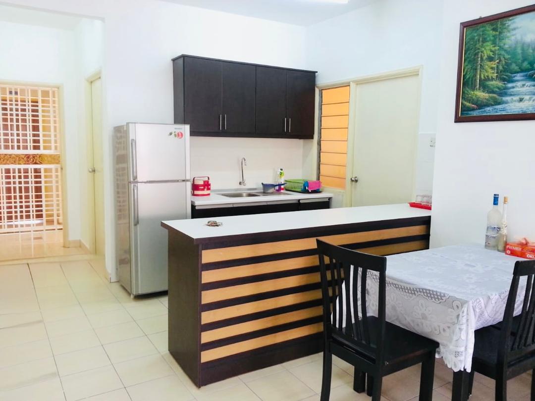 Serdang Villa, 3-Room 2-Bath, Furnished House, Bukit Serdang