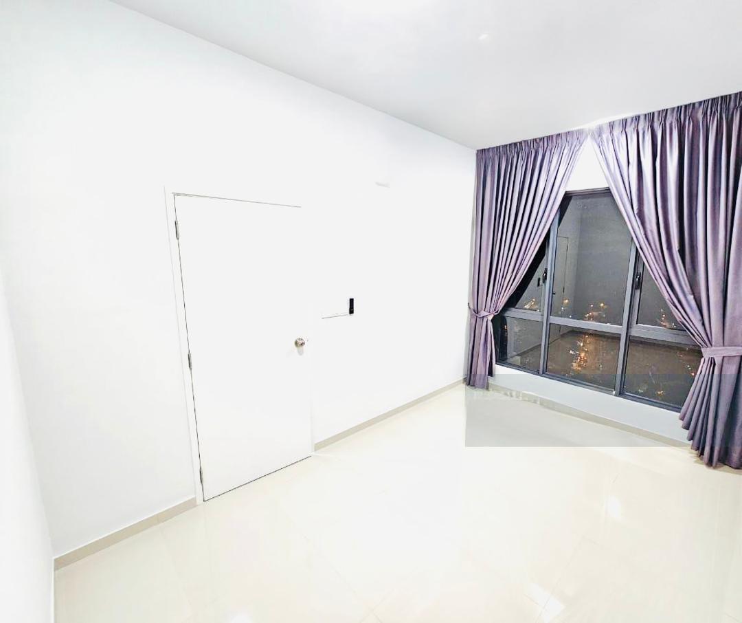 Amani Residence, 3 Room 2 Bath 2 Parking, Bare Unit, Bandar Puteri Puchong