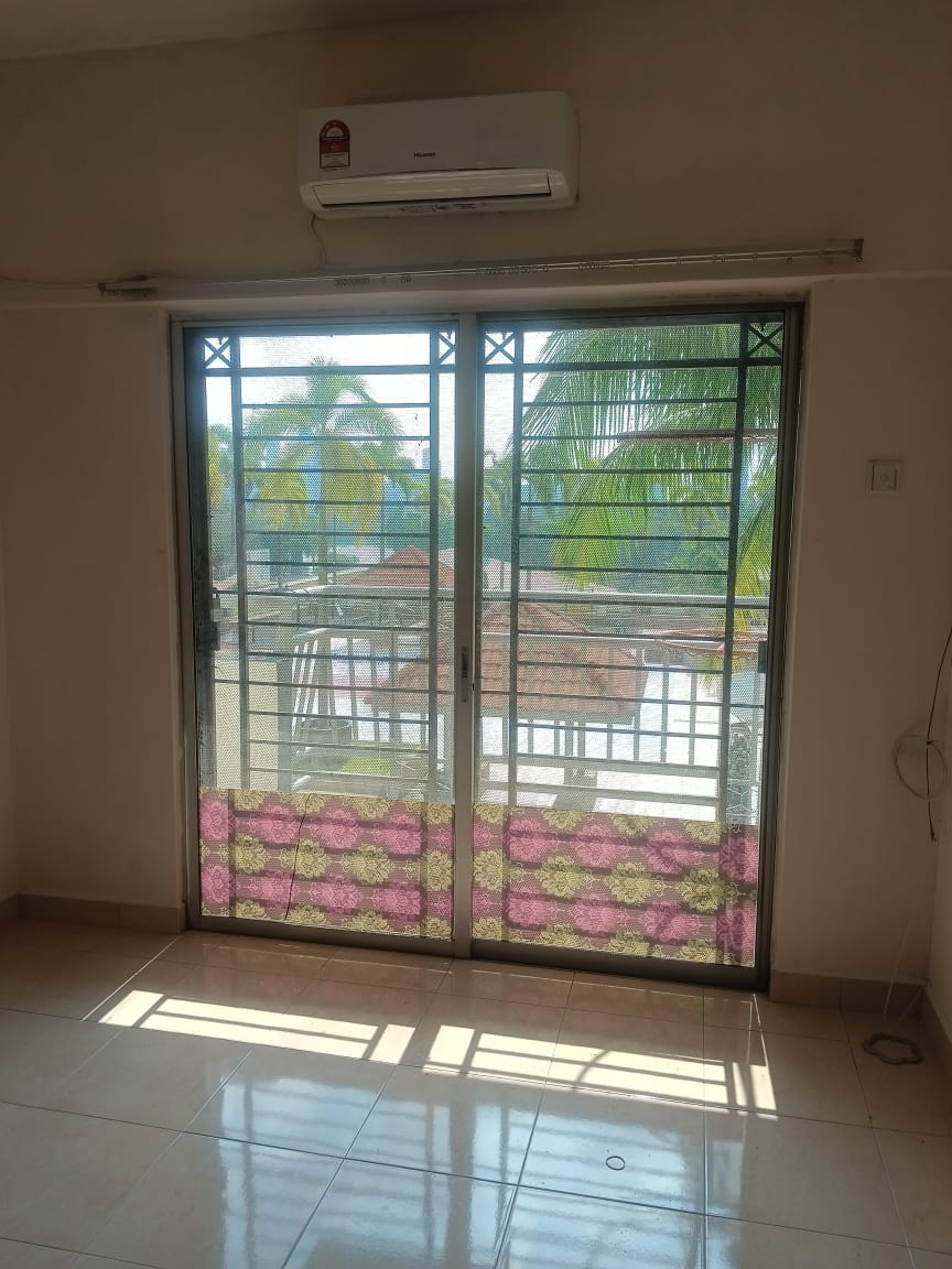 Ampang Boulevard 3 rooms, Partly furnished